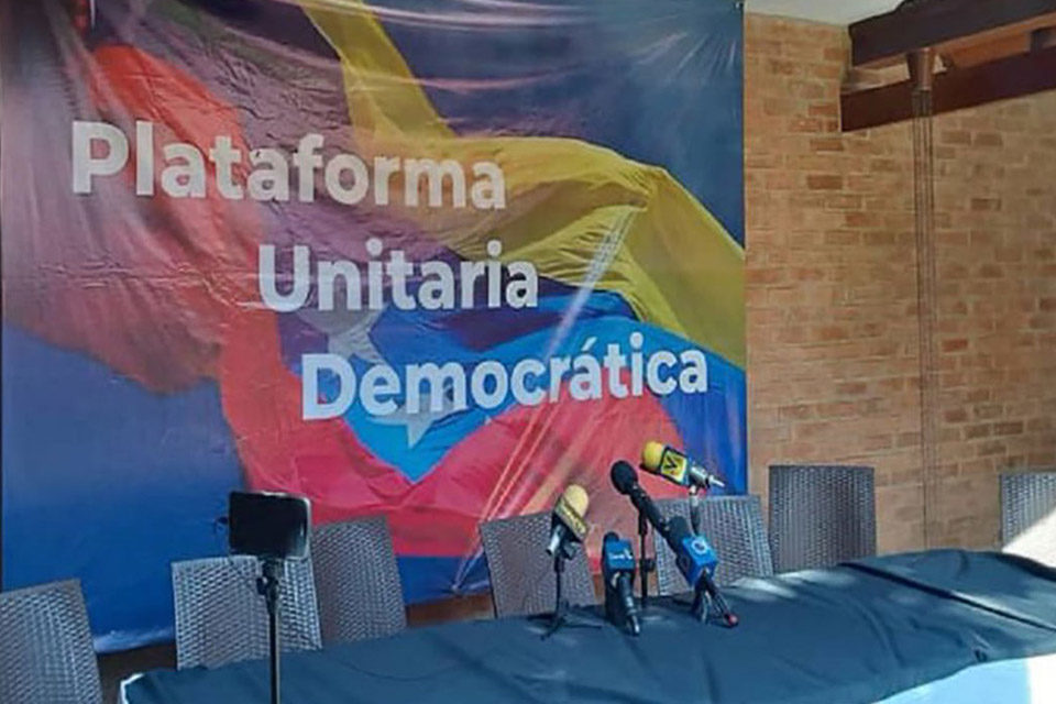 Plataforma Unitaria insta a su delegación negociadora a activar ...